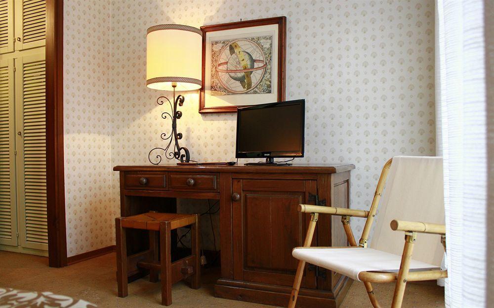 Hotel Antares Arona Buitenkant foto